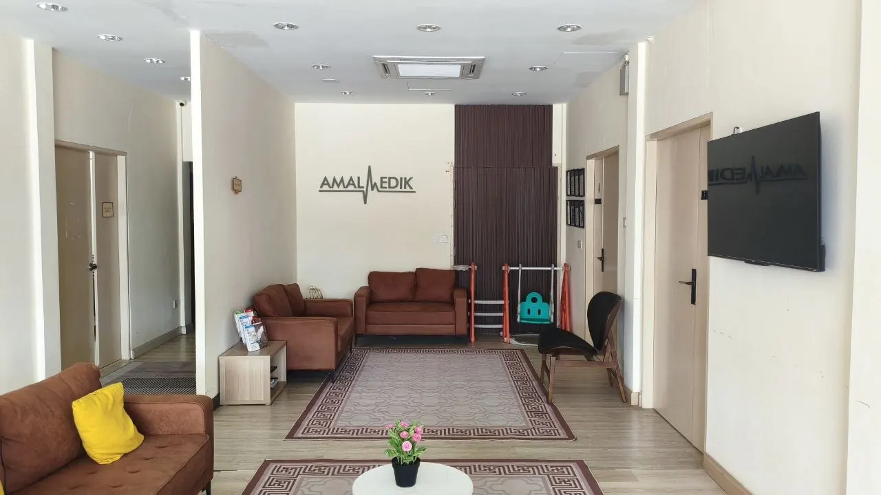 Ruang klinik Amalmedik